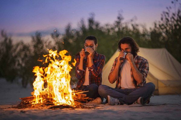 Quels sont les avantages d'aller au camping pendant les vacances ?